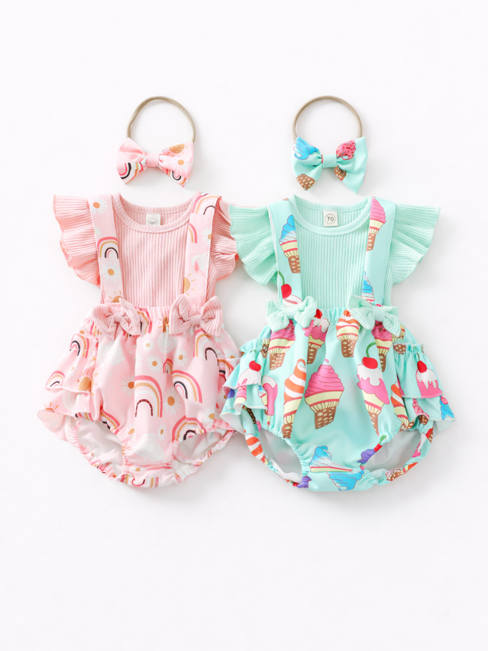 ベビーガール 2柄セット（ピンク虹柄フリルロンパース＋ミントアイス柄フリルロンパース）各リボンヘアバンド付き｜白背景フラットレイ