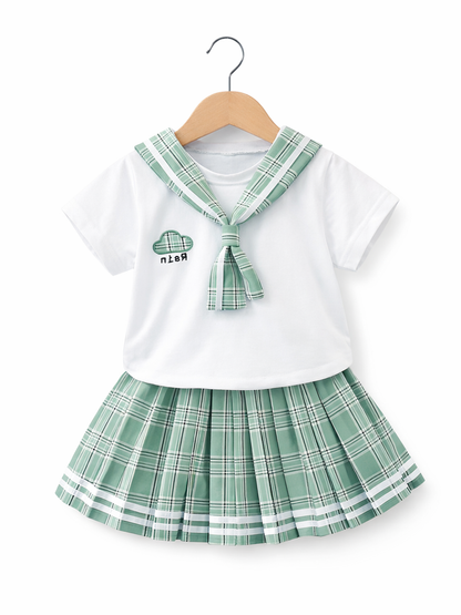 子供用セーラー風ツーピースセット（ホワイト半袖トップス＋グリーンチェックプリーツスカート）の商品画像（白背景）