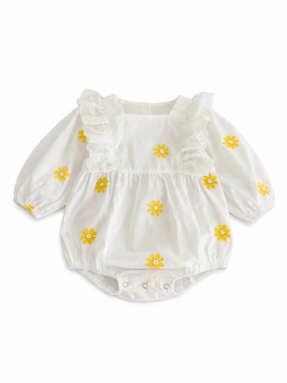 ミルキーホワイトの女の子長袖ロンパース デイジー刺繍入り全体
