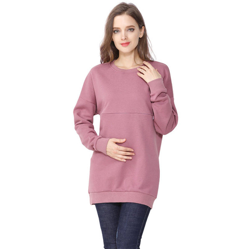 ピンクの授乳口付きマタニティスウェットトップス着用イメージ
