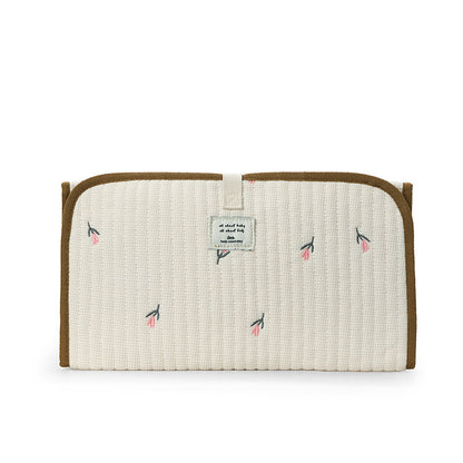 折りたたみ収納時の外観 チューリップ柄（ママバッグ・おむつ替えマット）
