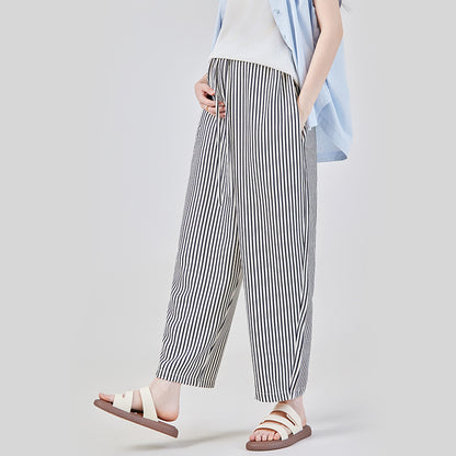 マタニティワイドパンツのサイドシルエットと丈感が分かる着用イメージ
