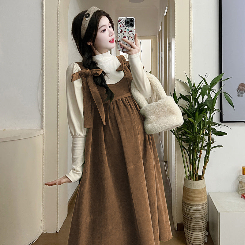 あたたか重ね着で秋冬を快適に マタニティコーデュロイジャンパースカート ニットインナー2点セット クルーネック ミモレ丈 M~2XL