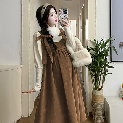 あたたか重ね着で秋冬を快適に マタニティコーデュロイジャンパースカート ニットインナー2点セット クルーネック ミモレ丈 M~2XL