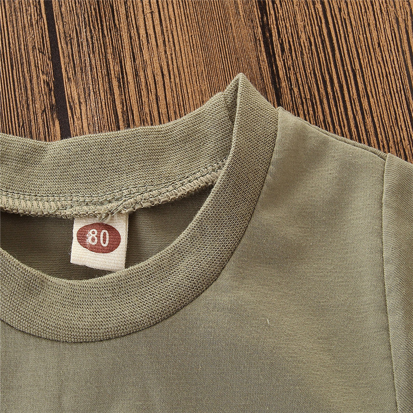 夏の外遊びがかっこよく決まる 男の子上下セット 半袖Tシャツ＆ロングパンツ 星条旗プリント×カモフラ柄 コットン/ポリエステル 70〜110cm