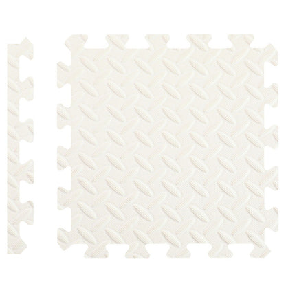 収納しやすいように重ねて積んだEVAジョイントフロアマット
