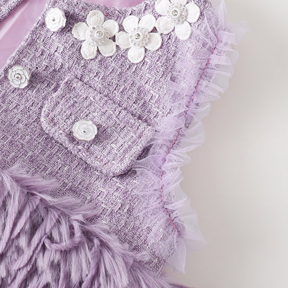 長袖ニットトップスとフリンジスカートを並べた商品写真
