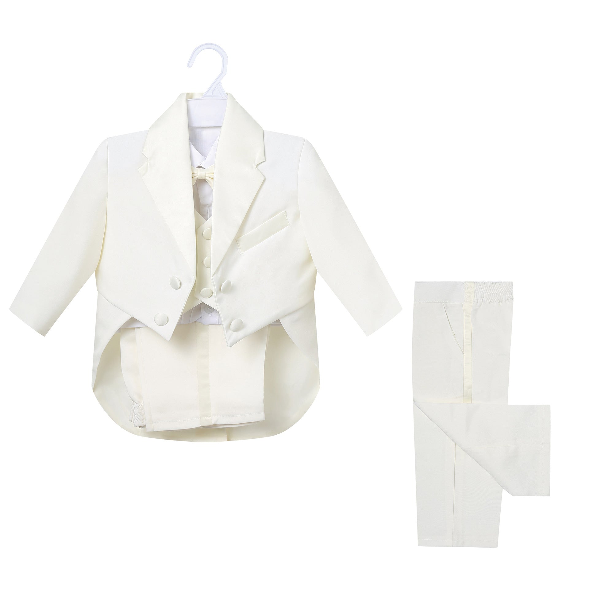 ホワイトとミルキーホワイトとブラックのカラー展開が分かるキッズスーツセット
