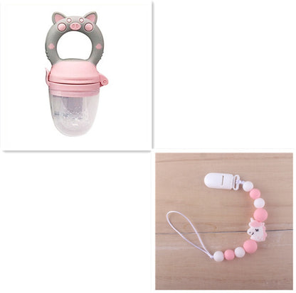 果汁やピューレを簡単に与えられるベビー用フィーダー
