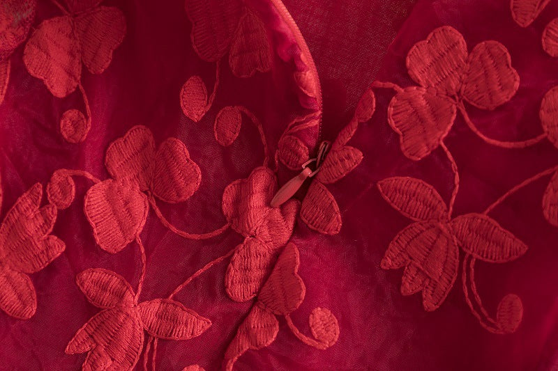 上品に華やぐ特別感が叶う 女の子ノースリーブプリンセスワンピース バタフライ刺繍レース コットン混紡（ポリエステル60%） 100~140cm