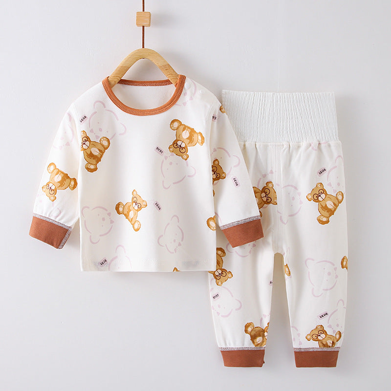 柔らかいコットン生地の質感を見せたベビーパジャマ生地アップ
