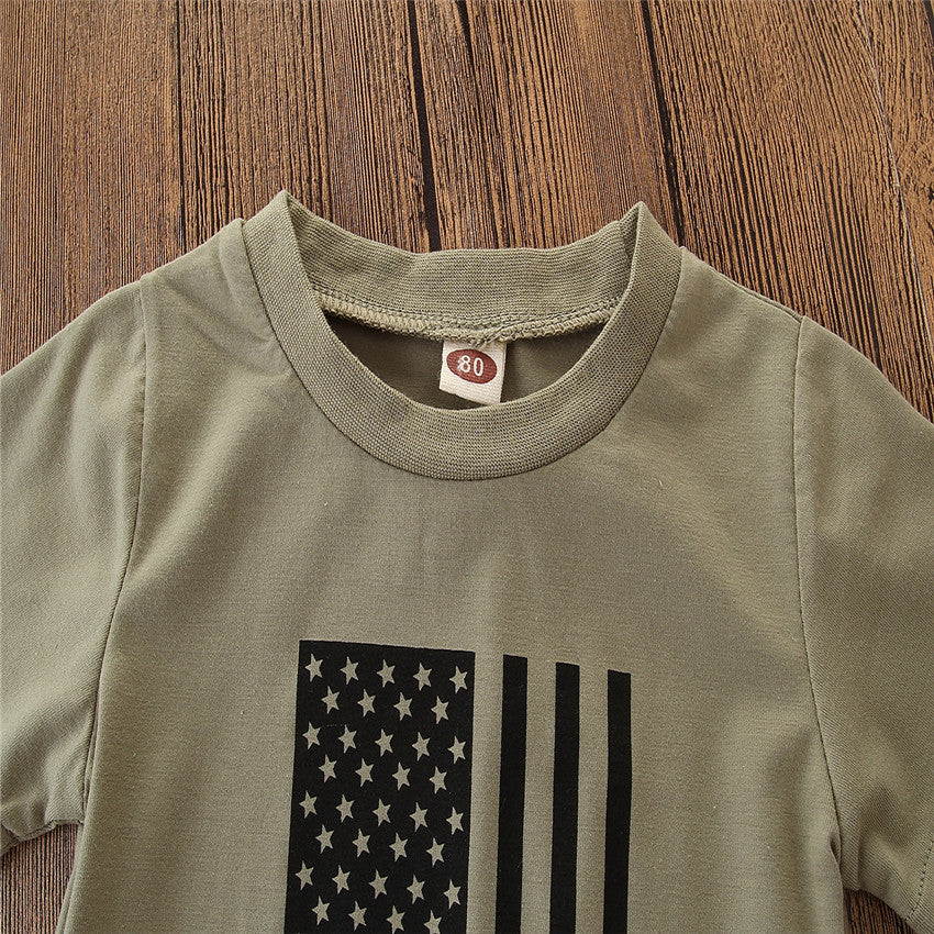 夏の外遊びがかっこよく決まる 男の子上下セット 半袖Tシャツ＆ロングパンツ 星条旗プリント×カモフラ柄 コットン/ポリエステル 70〜110cm