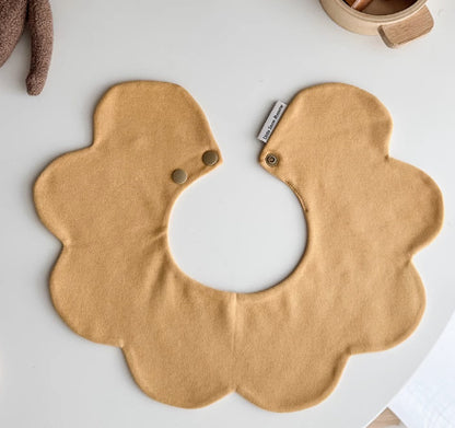 快適なコットンよだれかけ 新生児向け日常用ビブ
