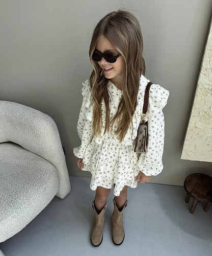 秋のおしゃれが華やぐ 女の子長袖トップス＆ティアードスカート二点セット 花柄レースデザイン コットン 90~140cm