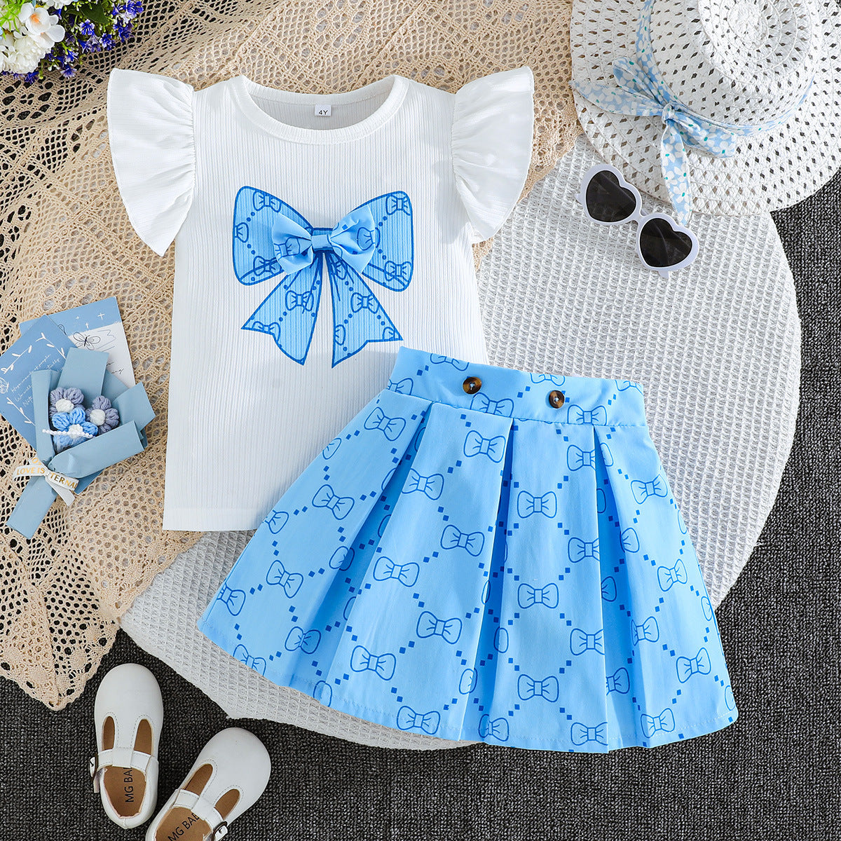 ふんわり蝶プリントが映える 女の子フラッタースリーブタンクトップ＆プリーツスカートセット ポリエステル素材 2〜8歳