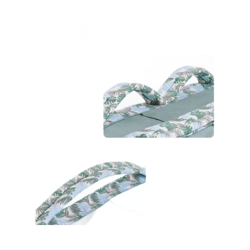 肩紐と生地のディテールが分かるクローズアップ（リングスリング・抱っこ紐）
