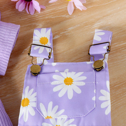 サロペットの肩ひも調整部分と金具が分かるディテール
