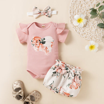 ふんわりフリル袖が可愛い 女の子ベビーロンパース 花柄ハートアップリケ コットン95% ショートパンツ＆ヘアバンド付き 70~100cm