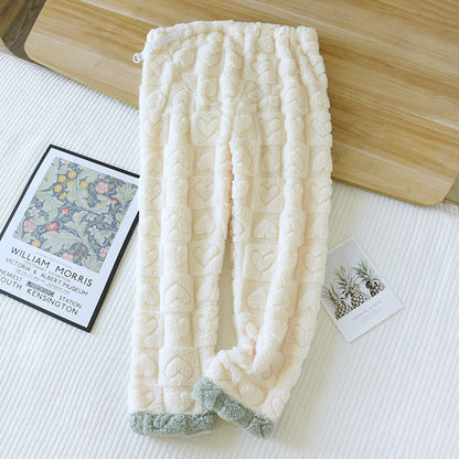 アプリコットのマタニティフランネルパンツ　おうち時間にも外出にも使いやすい快適フィット
