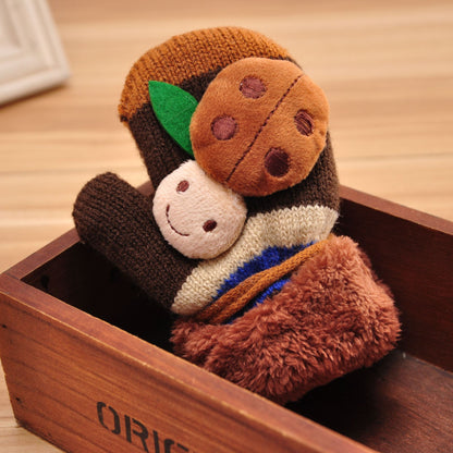 ブラウンベビー手袋の全体写真
