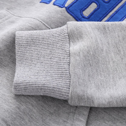 毎日がもっと楽しくなる 男の子スウェットトレーナー 英字Okayロゴデザイン コットン素材 90~130cm