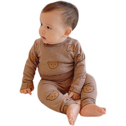 ふんわりコットンで朝まで快適 ベビー長袖パジャマ上下セット くま柄アニメプリント アプリコットコーヒー 66–100cm