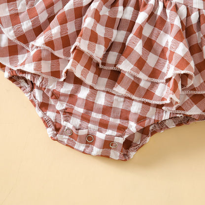 チェック柄フリル部分のディテール ふんわりした重なり
