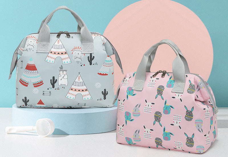 防水ナイロンおむつバッグ｜持ち運びおむつ収納 35×25×14.5cm（フリーサイズ）