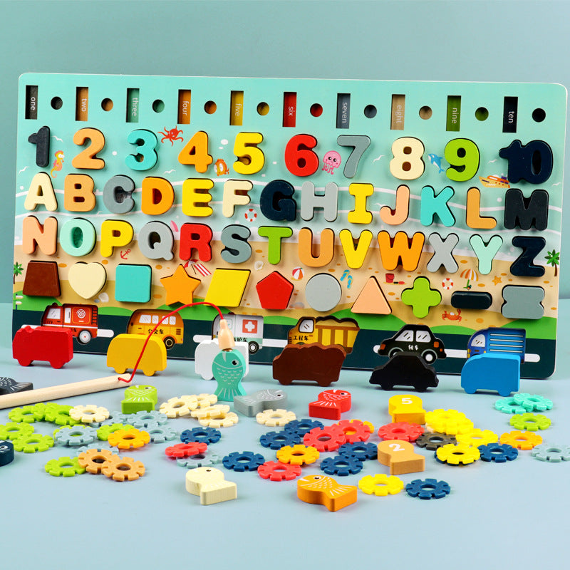 木製ロジックボードのピース展開と学び遊びイメージ
