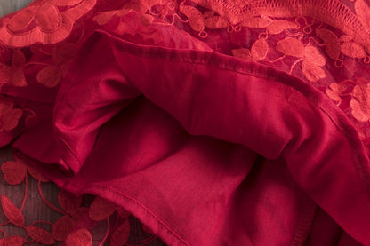 上品に華やぐ特別感が叶う 女の子ノースリーブプリンセスワンピース バタフライ刺繍レース コットン混紡（ポリエステル60%） 100~140cm