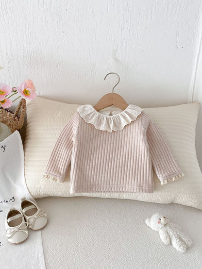 ふんわりシルエットの女の子用長袖トップス 前面デザイン全体図
