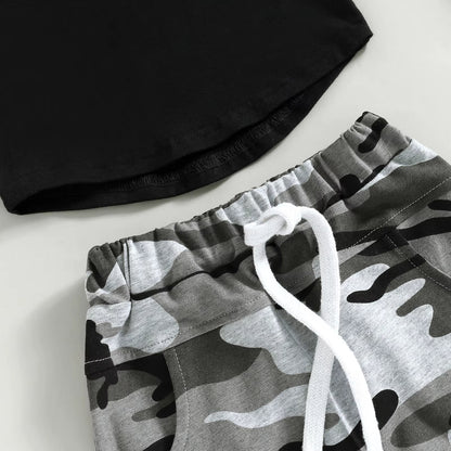 動きやすさとクール感を両立する 男の子フード付きノースリーブベスト＆迷彩ショートパンツ セットアップ コットンニット 70~110cm