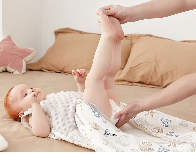 純綿ベスト型スリーパー おむつ替えがしやすい前開き仕様（ベビースリーパー）
