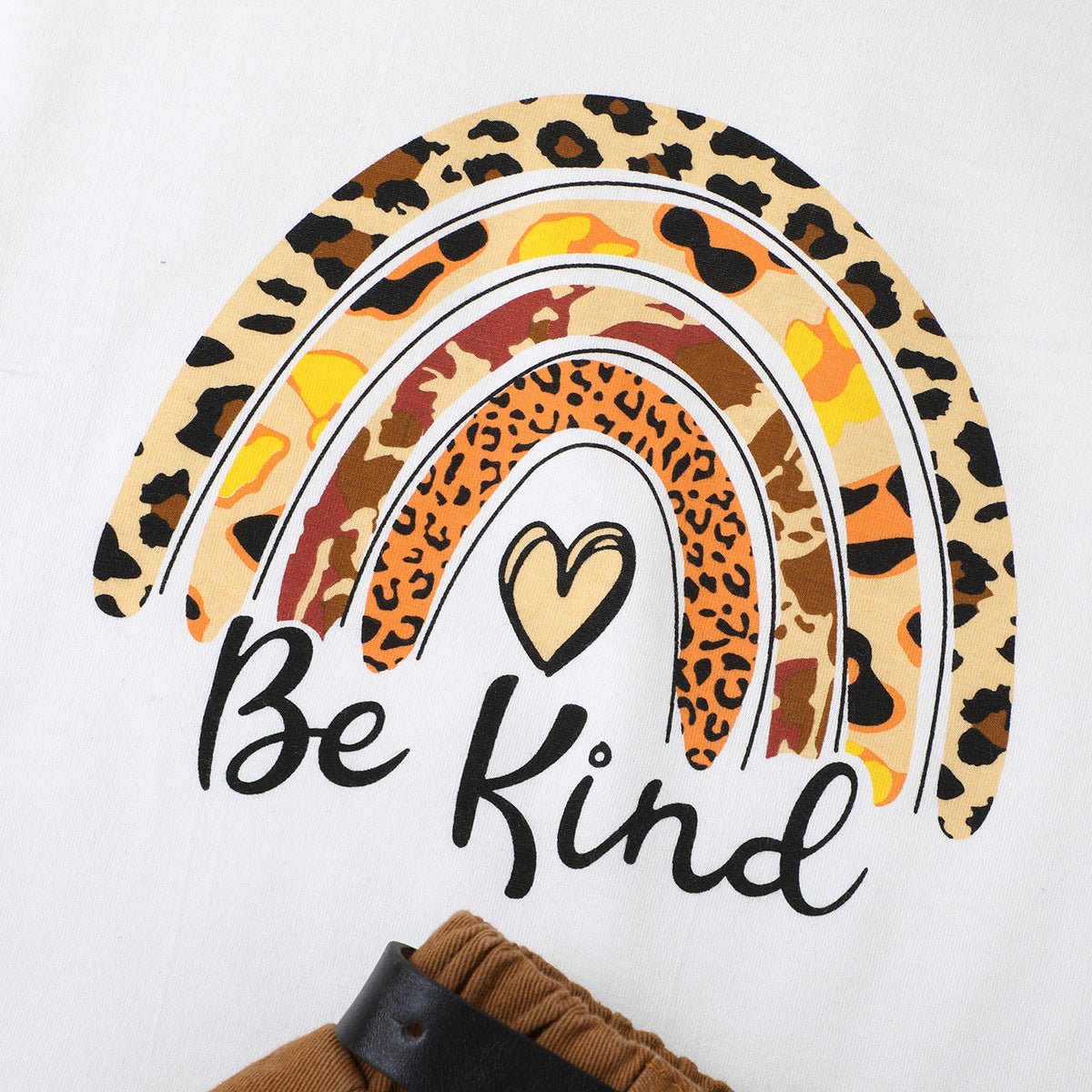 夏のおめかしが軽やかに決まる 女の子フライングスリーブトップス＆ショートパンツセット レインボープリント コットン混 90~130cm