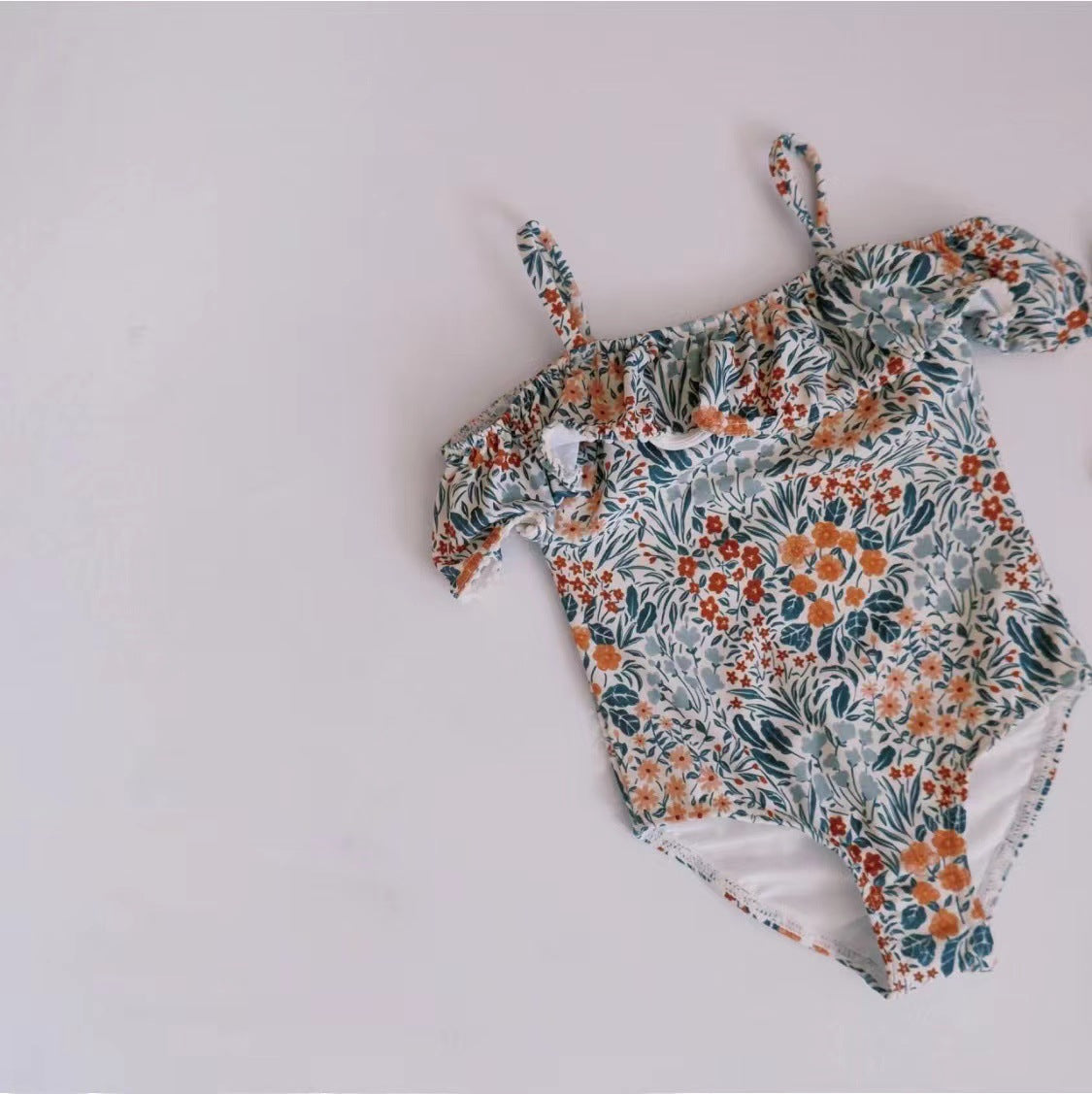 【スイムキャップ付き】花柄フリルスリング ガールズワンピース水着 80・90・100・110cm（フローラル2色）