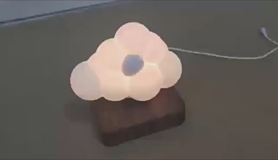 ブルーモード点灯時のクラウドライト
