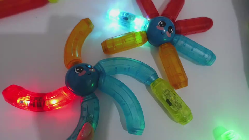 発光磁気ロッドブロック 近接点灯の動画サムネイル カラフルな光
